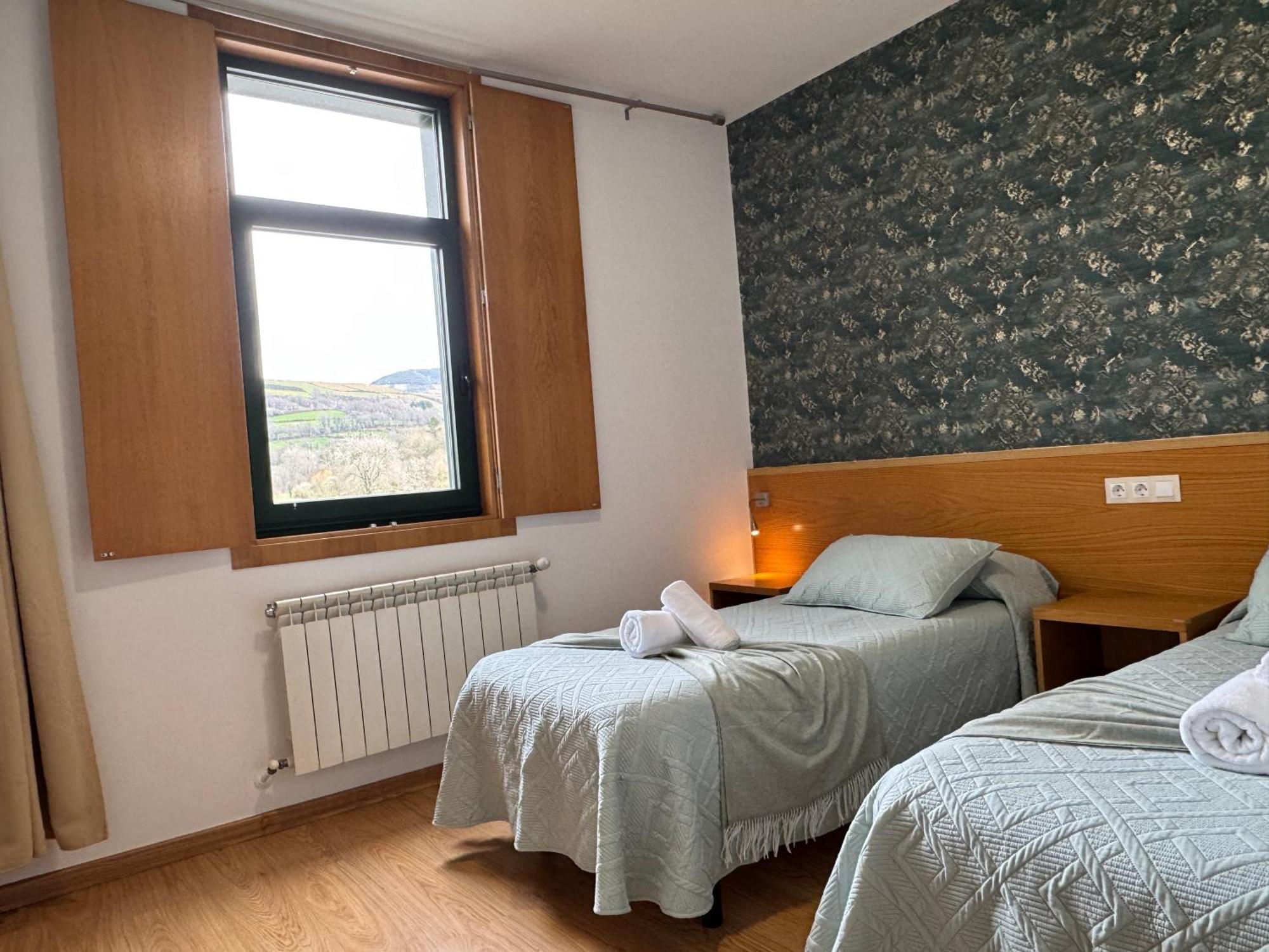 Complexo Xacobeo Hotel Tríacastela Buitenkant foto